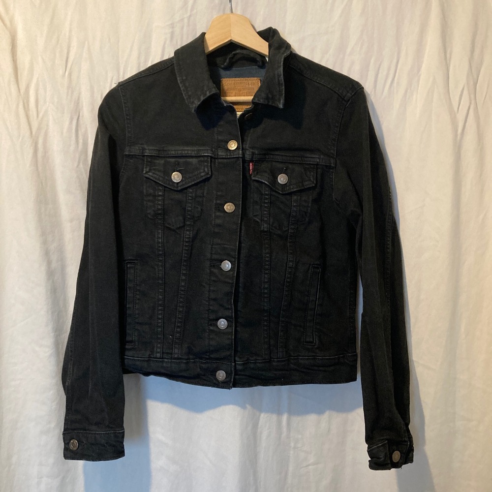Levis Premium Womens Black Denim Trucker Jacket Size Medium